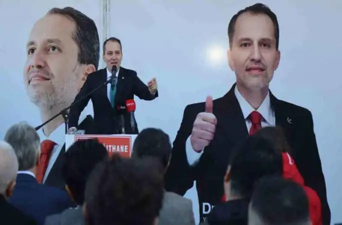 YRP Genel Başkanı Erbakan: “Partimizin resmi üye sayısı 5 buçuk ay içerisinde 265 binden 442 bin 800 rakamına geldi”