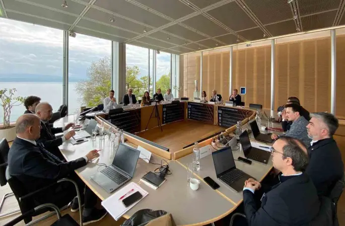 2026 Avrupa Ligi Finali Toplantısı, UEFA Genel Merkezi’nde gerçekleştirildi
