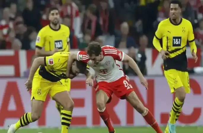 Borussia Dortmund, 10 yıl sonra deplasmanda Bayern Münih’i devirdi
