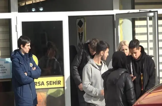 ‘Baba okul iflas etmiş” dedi, yüzlerce öğrenci mağdur oldu