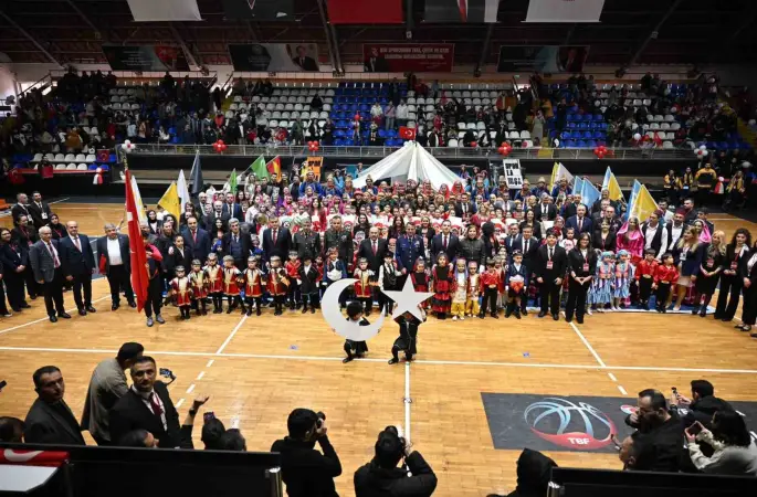 23 Nisan Ulusal Egemenlik ve Çocuk Bayramı coşkuyla kutlandı
