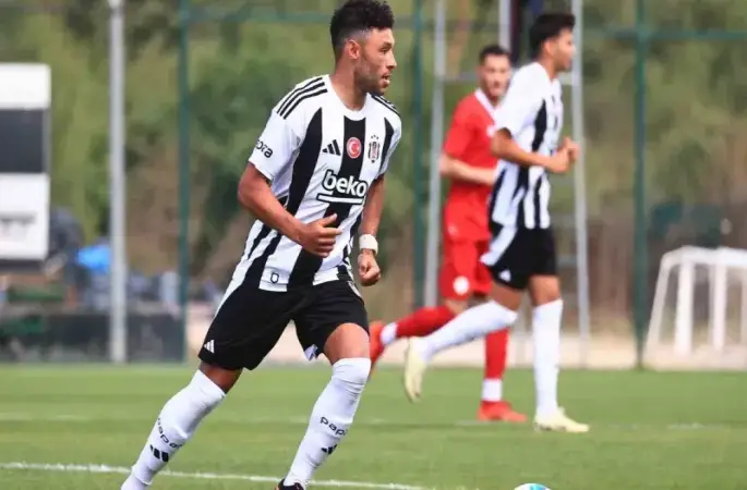 Beşiktaş, hazırlık maçında Ümraniyespor ile berabere kaldı