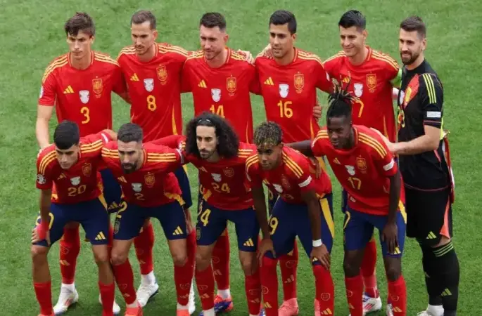 İspanya ile Fransa EURO 2024’te finale çıkmak için mücadele edecek