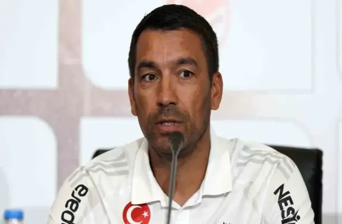 Giovanni van Bronckhorst: “Kupayı kazanmak için elimizden geleni yapacağız”