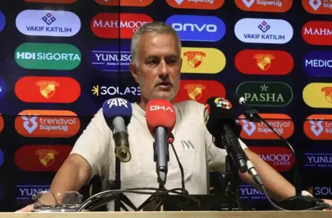Jose Mourinho: “Türk futboluna adapte olmam gerekiyor”