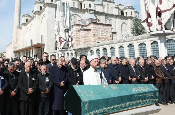 Cumhurbaşkanı Erdoğan, iş adamı Kemal Coşkun’un cenaze törenine katıldı