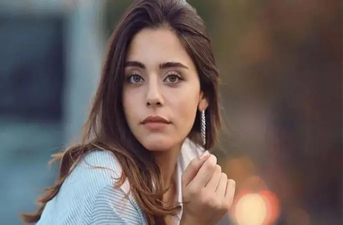 KIZILCIK ŞERBETİ DOĞA KİMDİR? Kızılcık Şerbeti Doğa Kim Oynuyor, Canlandırıyor? Kızılcık Şerbeti Doğa Gerçekte Kim?