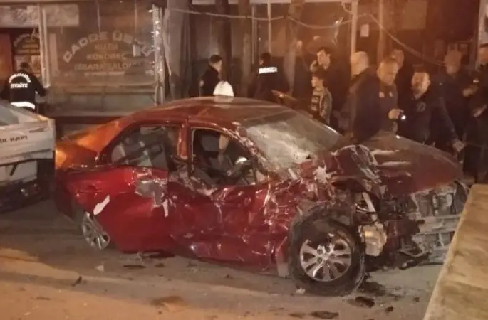 Afyonkarahisar’daki kazada 17 yaşındaki genç hayatını kaybetti