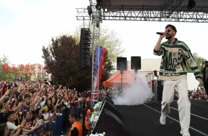 Sefo Gaziantep’te sevenleriyle buluşuyor