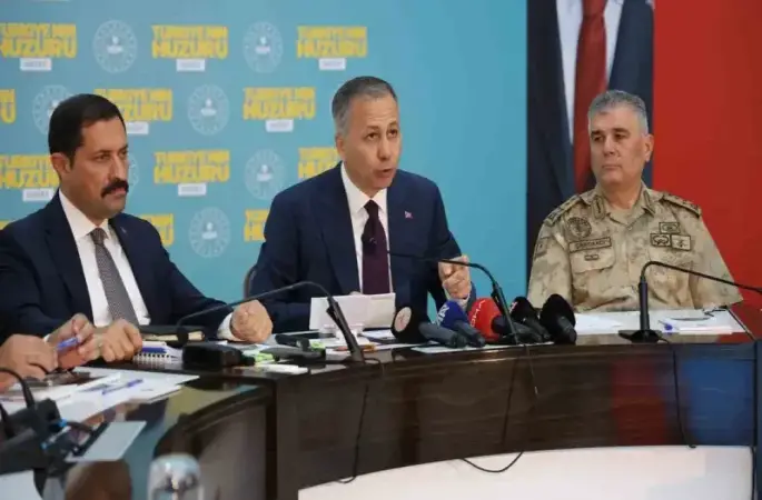 İçişleri Bakanı Yerlikaya: "2025 yılı sonuna kadar Hatay’da 139 bin konutun tamamlanarak hak sahiplerine teslim edilmesi hedefleniyor"