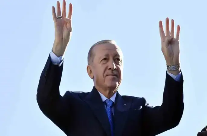 Cumhurbaşkanı Erdoğan: “Bunlar kırmızı karttan kurtulamadı”