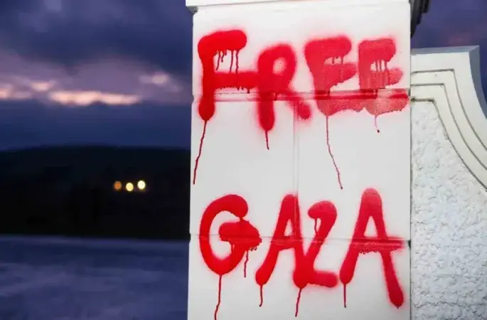 Trump’ın İskoçya’daki golf kulübünde Filistin eylemi: "Gazze satılık değildir"