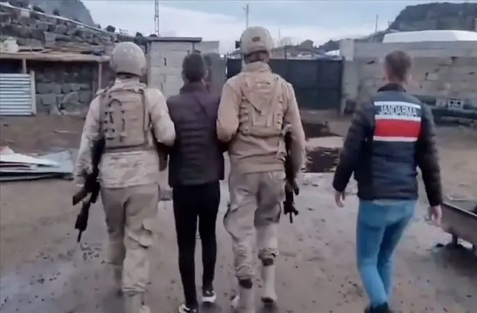 30 ilde terör örgütlerinde Gürz-28 operasyonu