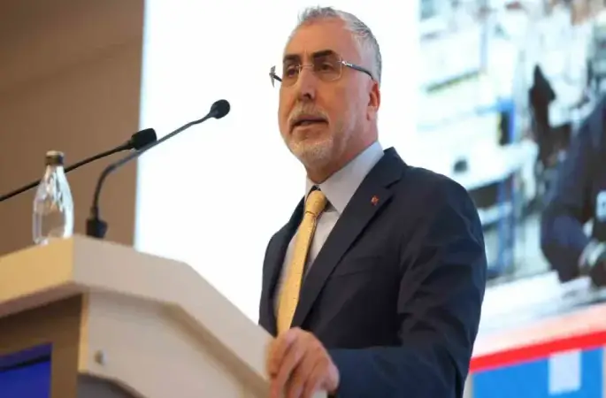 Bakan Işıkhan: "10 bin engelli bireye kamuda iş fırsatı sunulacak"