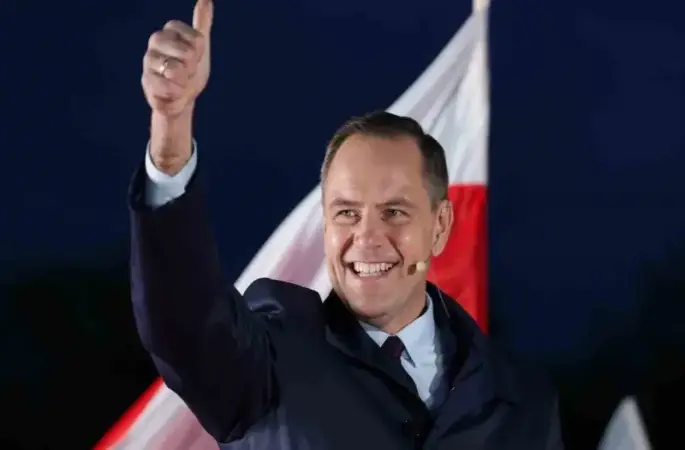 Polonya’da cumhurbaşkanlığı seçimleri ikinci tura kaldı