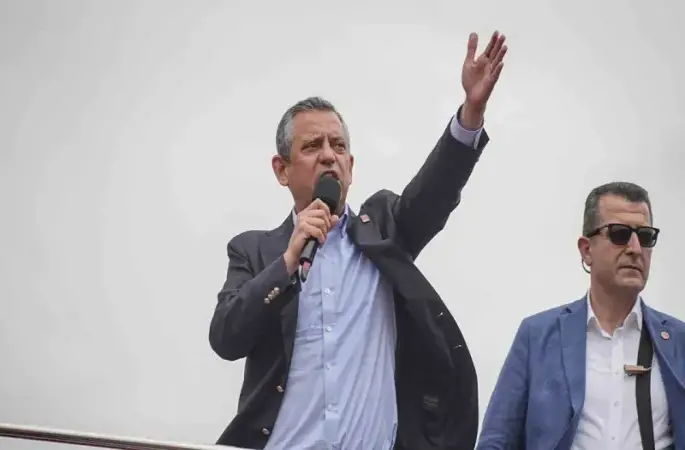 CHP Genel Başkanı Özel: "Kale siyaseti ve kutuplaşma siyaseti geride kaldı"