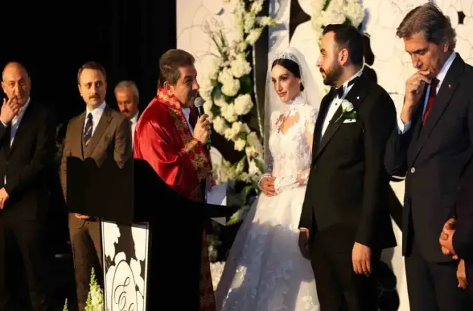 ‘Aile Yılı’na Anlamlı Katkı: Esenler’de nikah ücretleri kaldırıldı