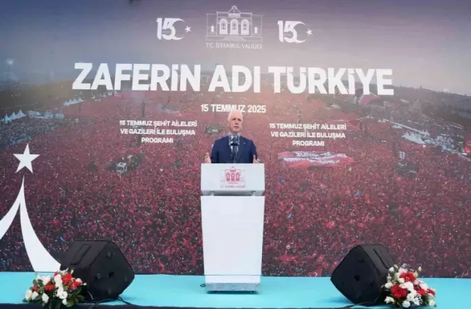 İstanbul Valisi Gül, 15 Temmuz şehit aileleri ve gazileri ile buluştu