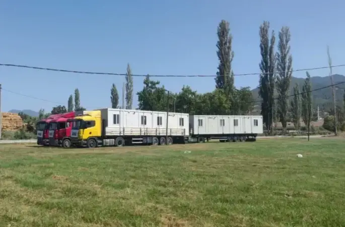 AFAD konteynerleri Sındırgı’da