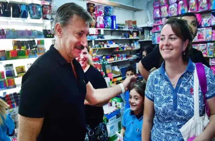 Bahçelievler Belediyesi’nden 72 milyon kırtasiye desteği