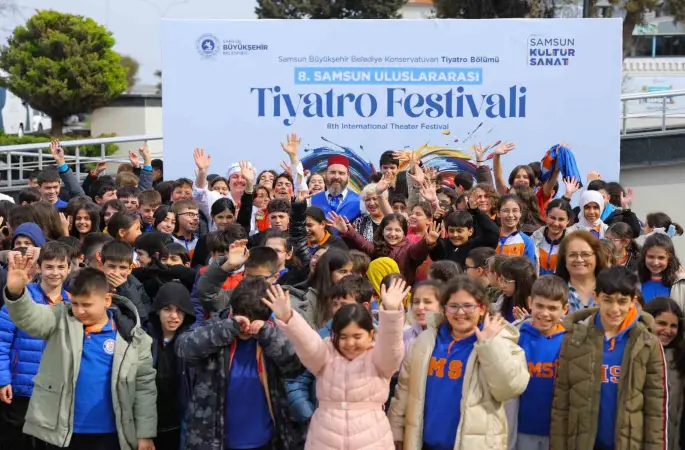 8. Samsun Uluslararası Tiyatro Festivali başladı

