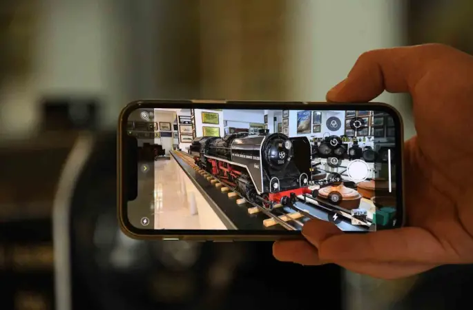 87 yıllık demiryolu mirası bu müzede sergileniyor
