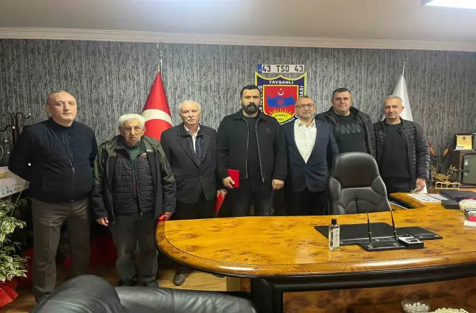Abdullah Ak, Tavşanlı Şoförler Odası başkanlık görevini devraldı
