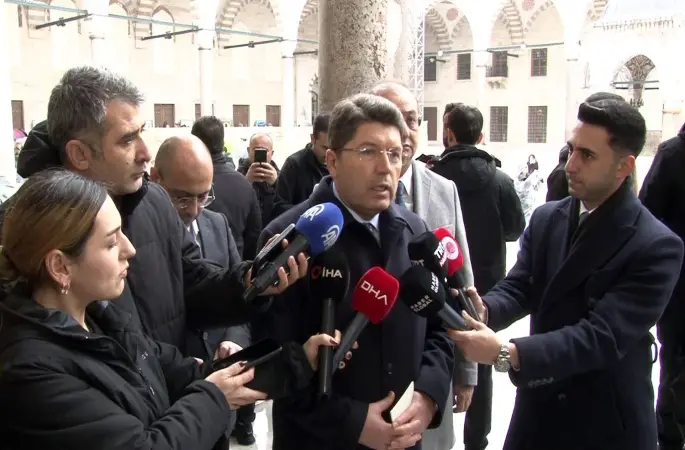 Adalet Bakanı Tunç: "Suça karışan çocuklar konusunda düzenleme, komisyon çalışmaları bittikten sonra meclise gelecek"
