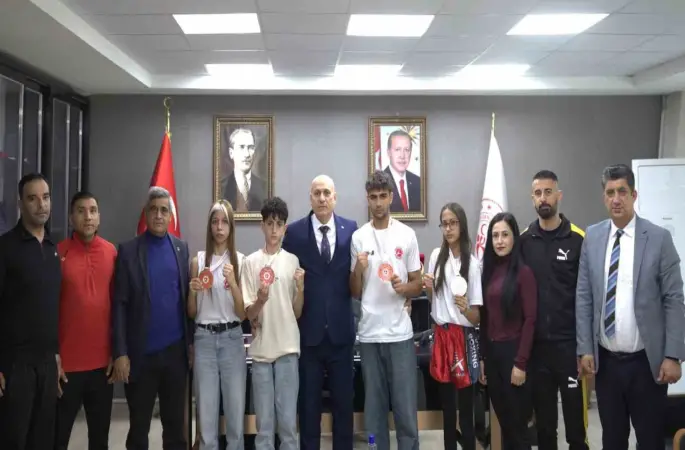 Adıyamanlı kick boksçulardan Türkiye Şampiyonasında büyük başarı
