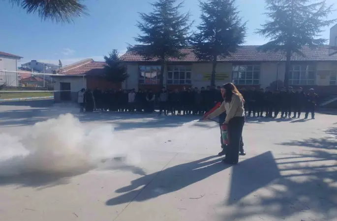 AFAD’dan miniklere ve lise öğrencilerine yönelik eğitim
