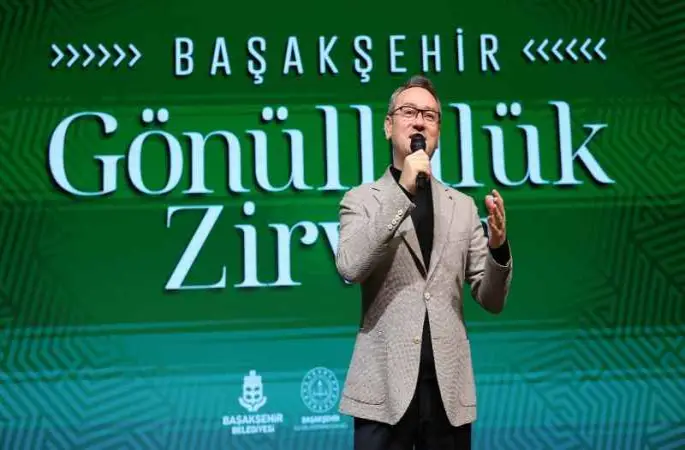 Başakşehir’de ‘Gönüllülük Zirvesi’ düzenlendi