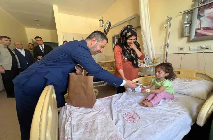 AK Parti Gaziantep Milletvekili Bünyamin Bozgeyik: "23 Nisan çocuklarımızın umudunun sembolüdür"
