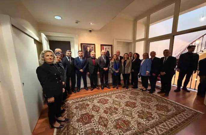 AK Parti İstanbul Milletvekili Soylu: "Avrupa’daki Türkler yükseliyor"
