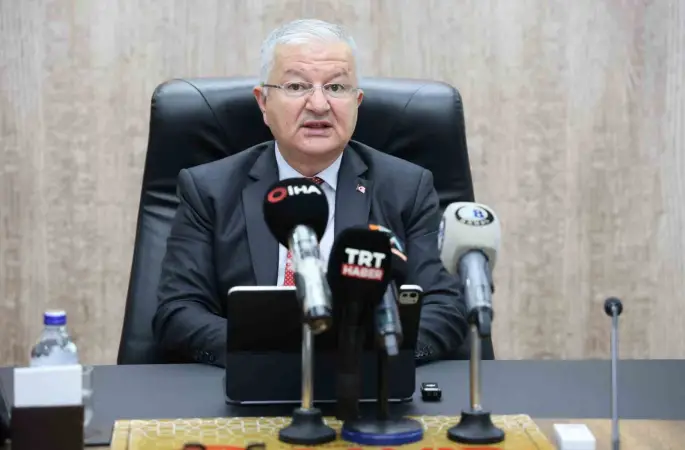 Aksaray Valisi Duru: "Gençlerimizi bağımlılıktan korumak için tüm imkanlarımızı seferber edeceğiz"
