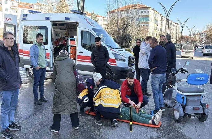 Aksaray’da iki motosiklet çarpıştı: 4 yaralı
