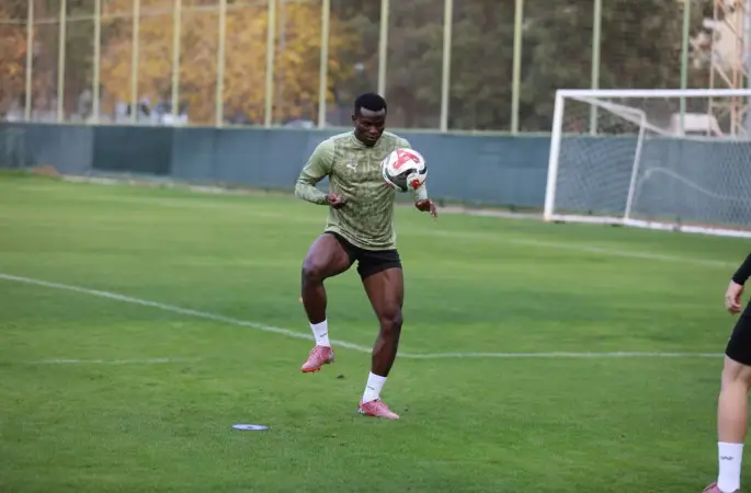 Alanyaspor, Fenerbahçe maçı hazırlıklarını tamamladı
