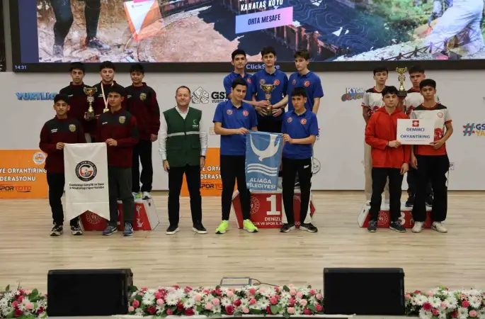 Aliağalı oryantiring sporcuları şampiyonadan 6 dereceyle döndü
