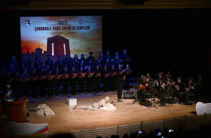 Anadolu Üniversitesi’nde 18 Mart anma programı düzenlendi
