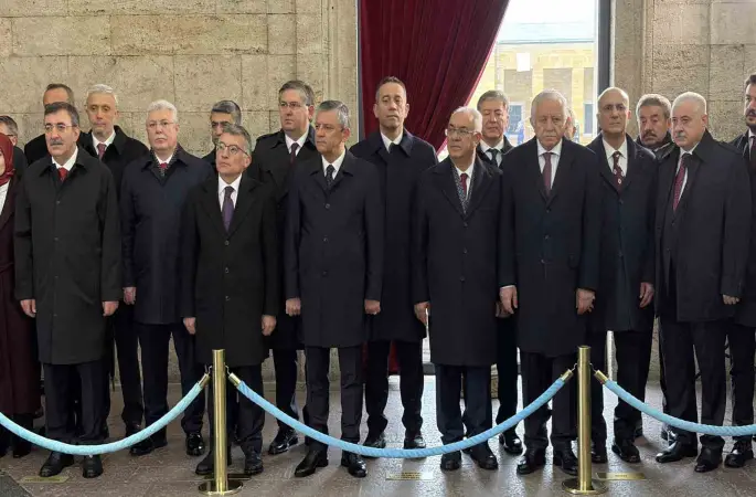 Anıtkabir’de 23 Nisan töreni
