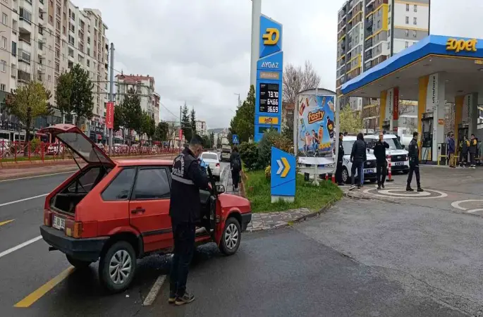 Ankara’da çaldığı araçla Kayseri’de yakalandı
