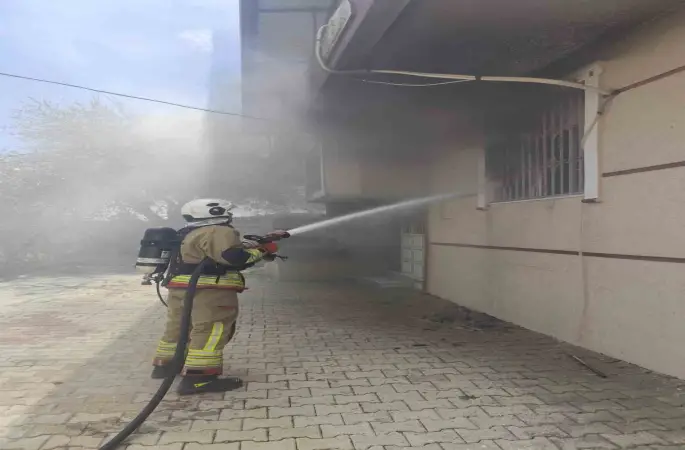Antakya’da ev yangını
