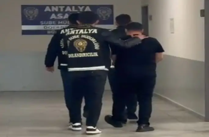 Antalya’da nitelikli dolandırıcılık suçundan 2 şahıs tutuklandı
