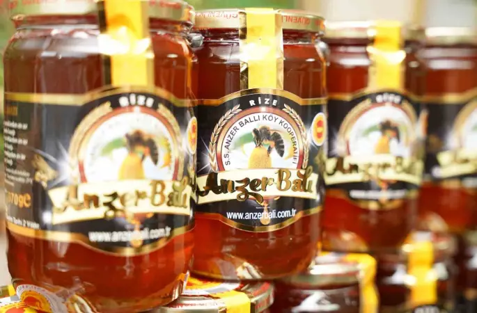 Anzer balı geç satışa çıkınca piyasa sahtesiyle doldu
