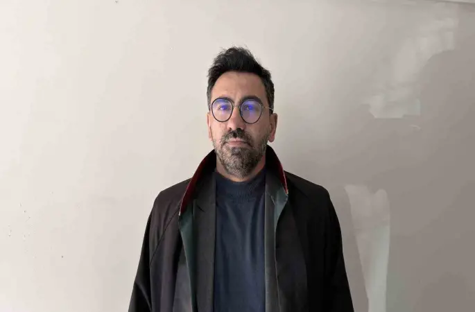 Araçta ölü bulunmuştu, 2 yıl sonra eşini "kasten öldürme" suçlamasıyla hakim karşısına çıktı
