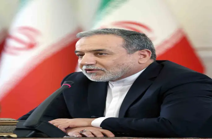 Arakçi: "(ABD ile) Benzeri görülmemiş bir anlaşmaya varmak için tarihi bir fırsata sahibiz"
