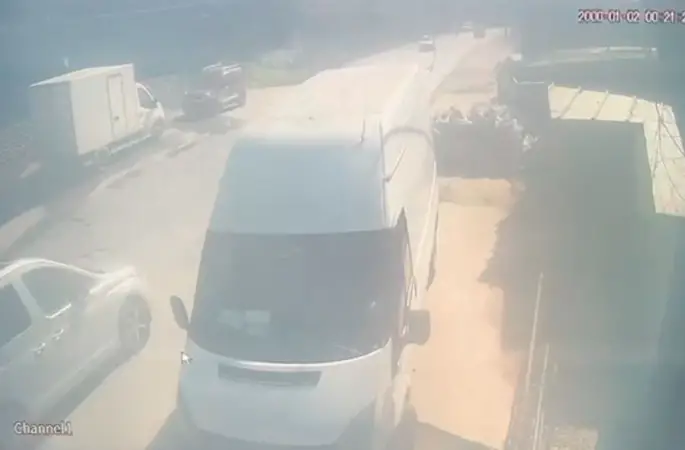 Arnavutköy’de 1 kişinin öldüğü kazanın görüntüleri ortaya çıktı
