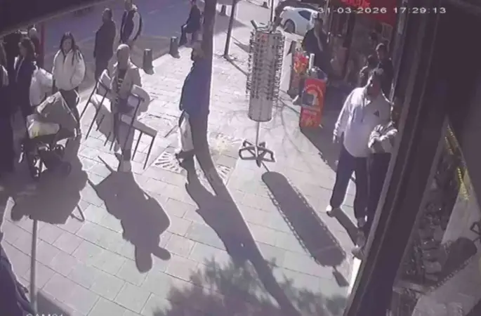 Arnavutköy’de mağaza önündeki sandalyeleri çalan kadın yakalandı
