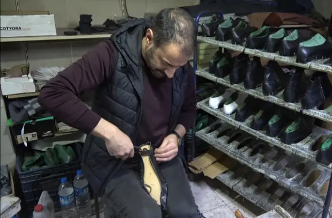 Asırlık kültür: Yumurta topuk ayakkabı
