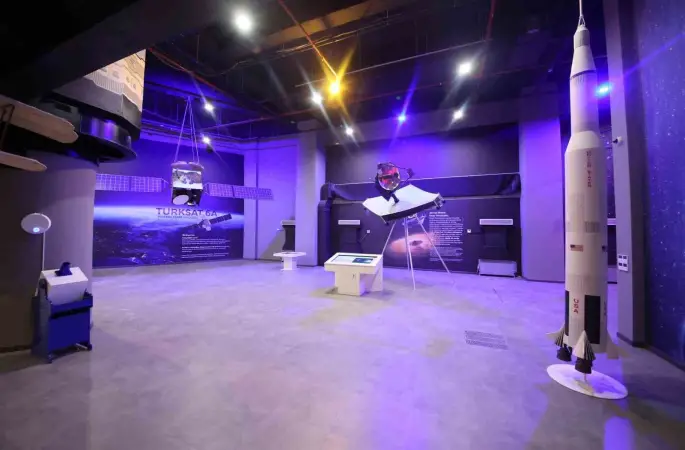 Atatürk Bilim Merkezi bilim tutkunlarının buluşma noktası oldu
