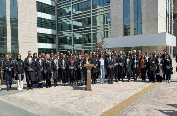 Avukat cinayetine tepki: "Savunmaya saldırı kabul edilemez"
